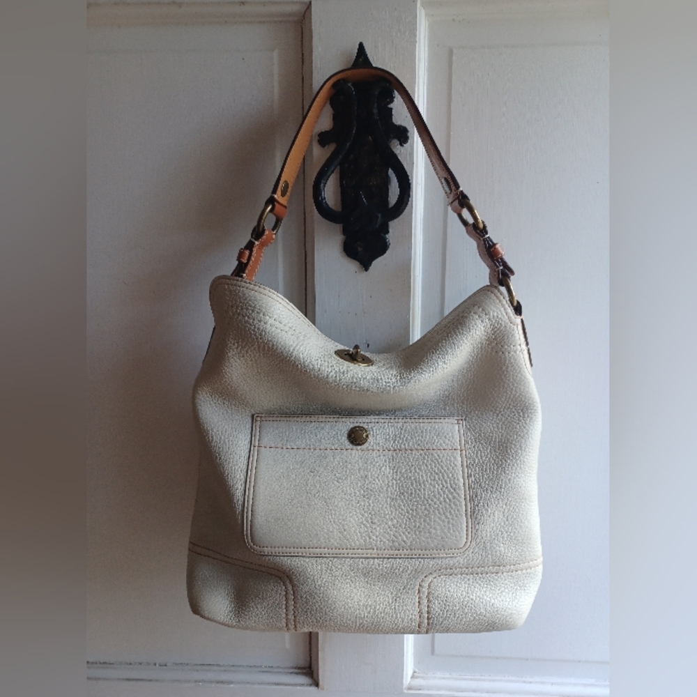 Vintage Coach Chelsea Cream Leather Hobo Bag with Contrast Strap